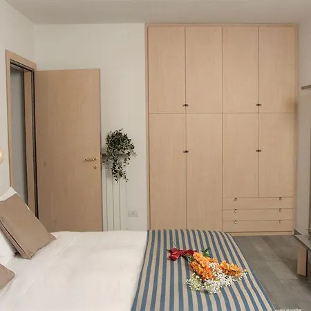 Residence Domaso Ξενοδοχείο με διαμερίσματα 3*