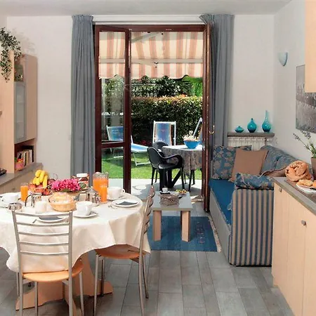 Residence Domaso Ξενοδοχείο με διαμερίσματα 3*