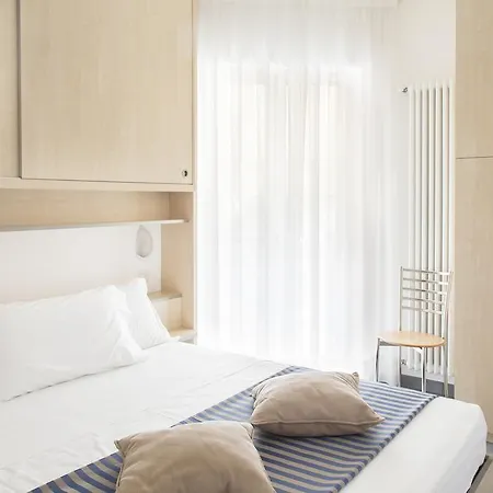 Ξενοδοχείο με διαμερίσματα Residence Domaso