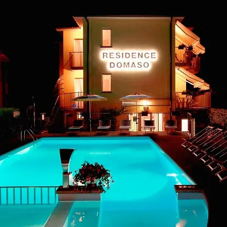 アパートホテル Residence Domaso ドマーゾ