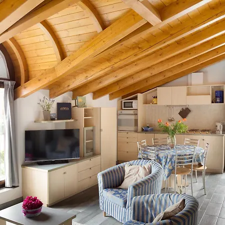 Lägenhetshotell Residence Domaso 3*