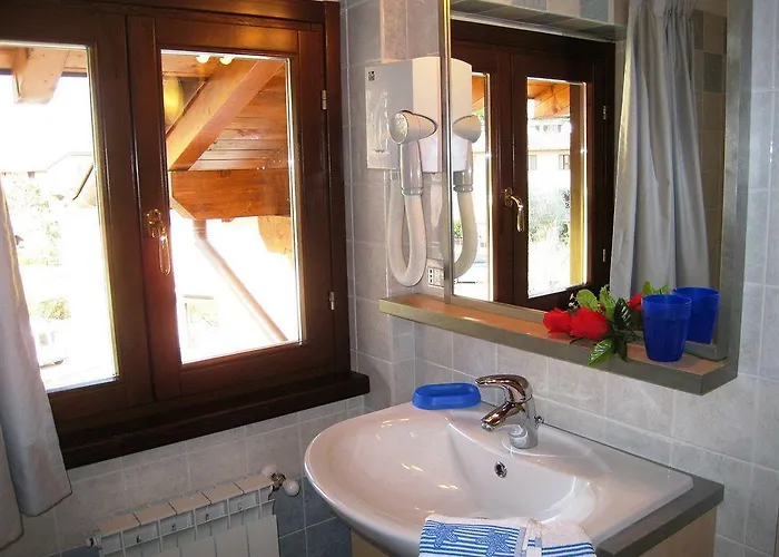 Residence Domaso Апарт-отель Домазо