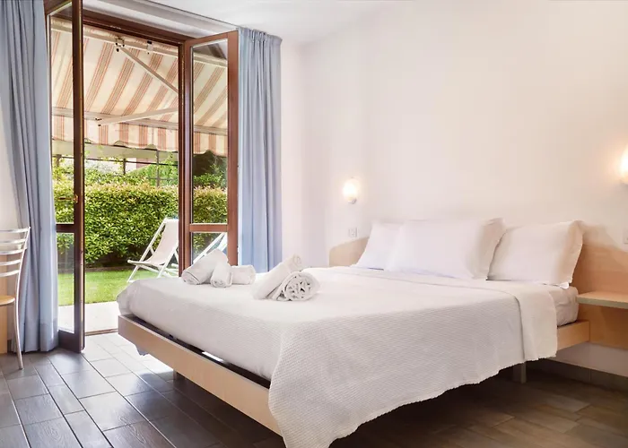 Residence Domaso Апарт-отель