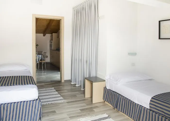 מלון דירות Residence Domaso דומאסו